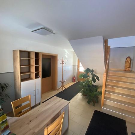 Privatzimmer Fam. Führer Ottenschlag Exterior foto